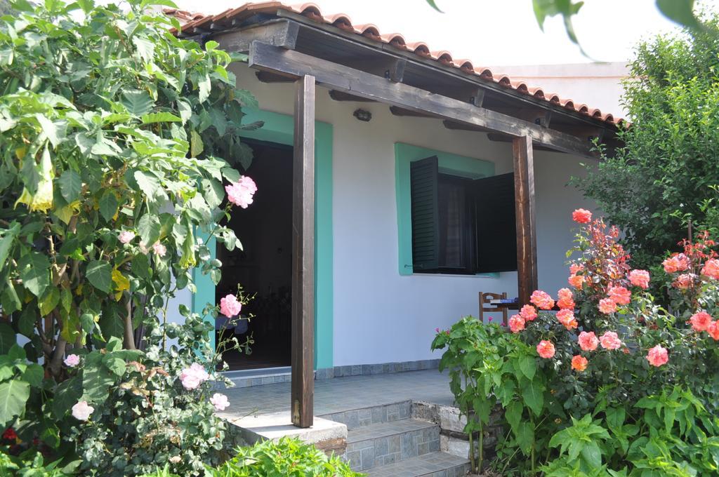 Apartment Τουριστικεσ Επιπλωμενεσ Κατοικιεσ Φροσω Χωριατη